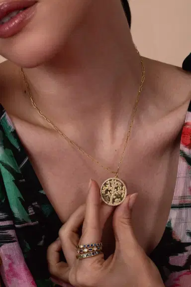 TANYA FARAH Tree of Life Diamond Disc Necklace | Thumbnail 2