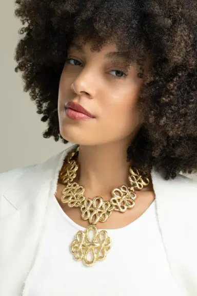 DAVID WEBB Triple Inifinty Hammered Necklace | Thumbnail 4 DAVID WEBB Triple Inifinty Hammered Necklace | Thumbnail 4