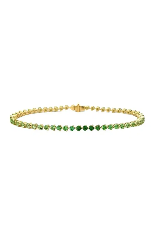 LISA NIK Tsavorite Garnet Graduated Circle Bracelet