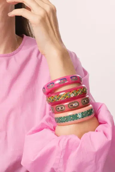 MARK DAVIS Tsavorite Garnet Pink Green Bakelite Bangle | Thumbnail 4 MARK DAVIS Tsavorite Garnet Pink Green Bakelite Bangle | Thumbnail 4