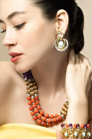 DAVID WEBB Turquoise Oyster Earrings | Thumbnail 3 DAVID WEBB Turquoise Oyster Earrings | Thumbnail 3