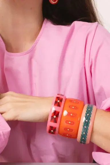 MARK DAVIS White Topaz Pink Red Bakelite Bangle | Thumbnail 2 MARK DAVIS White Topaz Pink Red Bakelite Bangle | Thumbnail 2