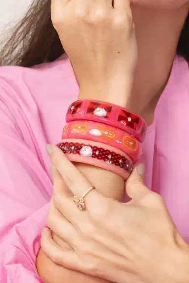 MARK DAVIS White Topaz Pink Red Bakelite Bangle | Thumbnail 3