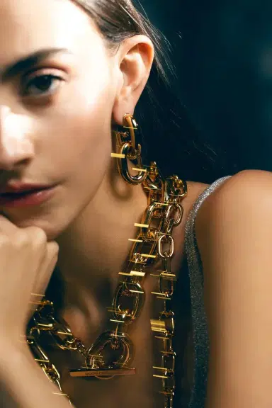 Rabanne XL Gold Link Hoop Earrings | Thumbnail 2