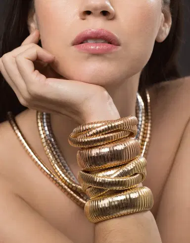 SIDNEY GARBER Yellow Gold Three Rolling Band Bracelet | Thumbnail 3