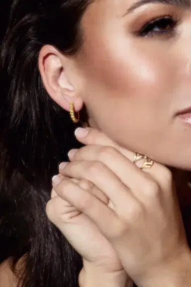 GRAZIELA Yellow Sapphire 3 Sided Hoop Earrings | Thumbnail 2