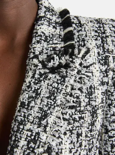 Balmain Two-tone tweed belted jacket | Thumbnail 4