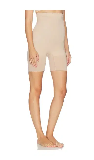 Spanx Sculpt Gofigure High Waist Mid Thigh Short | Thumbnail 2 Spanx Sculpt Gofigure High Waist Mid Thigh Short | Thumbnail 2