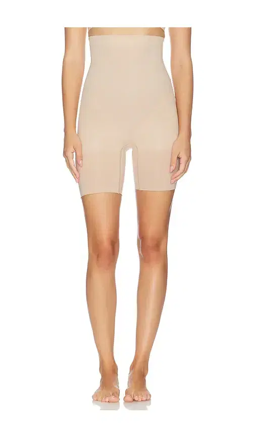 SPANX Sculpt Gofigure High Waist Mid Thigh Short