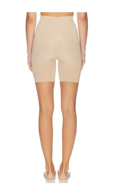 Spanx Sculpt Gofigure Mid Thigh Short | Thumbnail 3 Spanx Sculpt Gofigure Mid Thigh Short | Thumbnail 3