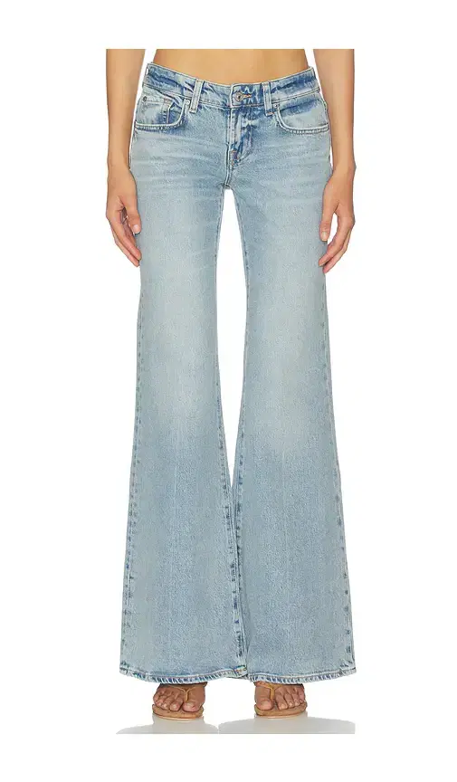 Low Flare Jean