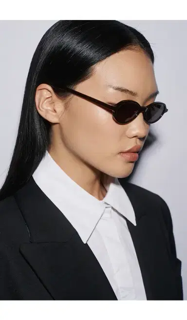 SHEVOKE Rowa Sunglasses | Thumbnail 4