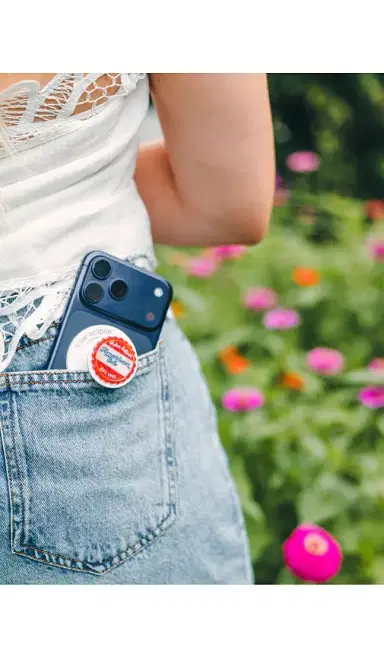 Solar Eclipse Hand-Painted Americana Cola Grip Charm | Thumbnail 3 Solar Eclipse Hand-Painted Americana Cola Grip Charm | Thumbnail 3