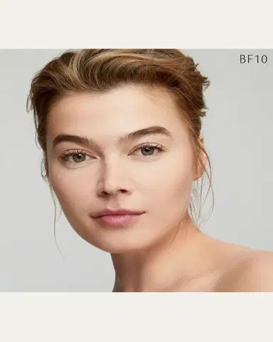 CLÉ DE PEAU BEAUTÉ Radiant Fluid Foundation Natural SPF 25, 1.1 oz. | Thumbnail 3 CLÉ DE PEAU BEAUTÉ Radiant Fluid Foundation Natural SPF 25, 1.1 oz. | Thumbnail 3