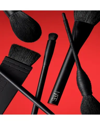 NARS #22 Blending Brush | Thumbnail 4