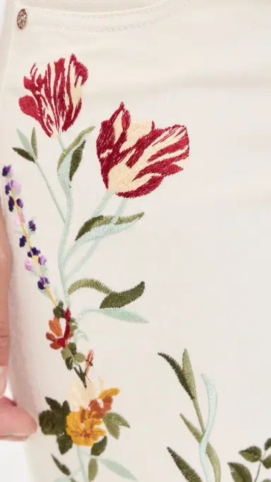 Alice + Olivia Emryn Embroidered Jeans | Thumbnail 6 Alice + Olivia Emryn Embroidered Jeans | Thumbnail 6