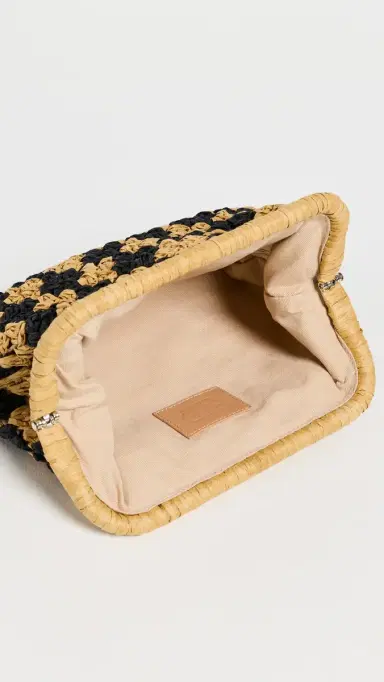 BTB Los Angeles Leo Clutch | Thumbnail 6