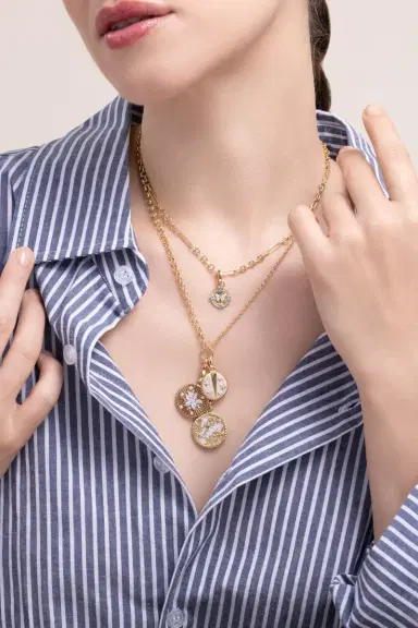 Foundrae Resilience - Diamond Pavé Medium Floral Screen Blossoms Mixed Belcher Extension Necklace | Thumbnail 4