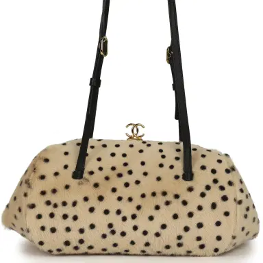 Chanel Chanel Cheetah Print Clutch with Leather Straps Light Beige Calf Hair, Black Leather Gold Hardware | Thumbnail 4 Chanel Chanel Cheetah Print Clutch with Leather Straps Light Beige Calf Hair, Black Leather Gold Hardware | Thumbnail 4