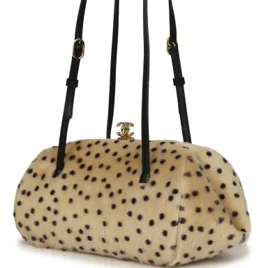 Chanel Chanel Cheetah Print Clutch with Leather Straps Light Beige Calf Hair, Black Leather Gold Hardware | Thumbnail 5 Chanel Chanel Cheetah Print Clutch with Leather Straps Light Beige Calf Hair, Black Leather Gold Hardware | Thumbnail 5