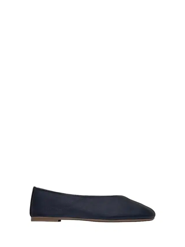 Bernardo Women's Meredith Ballet Flats - Navy