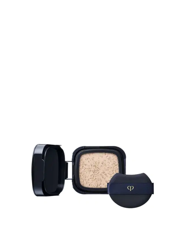 Cle de Peau Beaute Radiant Cushion Dewy Foundation, Refill