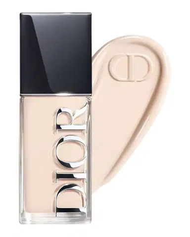 Dior Forever Skin Glow Foundation | Thumbnail 1 Dior Forever Skin Glow Foundation | Thumbnail 1