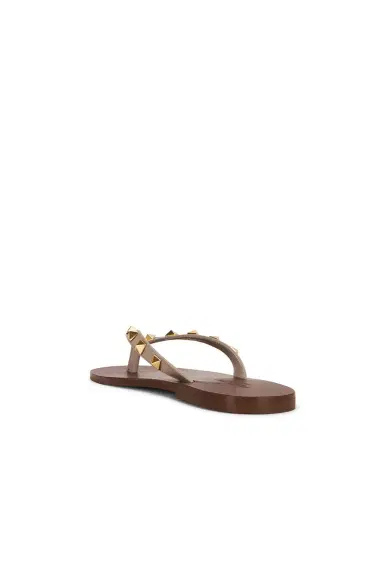 Valentino Garavani Rockstud Thong Sandal | Thumbnail 3