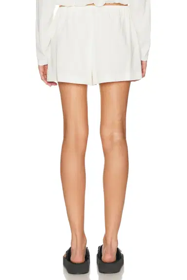 Alexander Wang Mid-Rise Pleated Short | Thumbnail 4 Alexander Wang Mid-Rise Pleated Short | Thumbnail 4