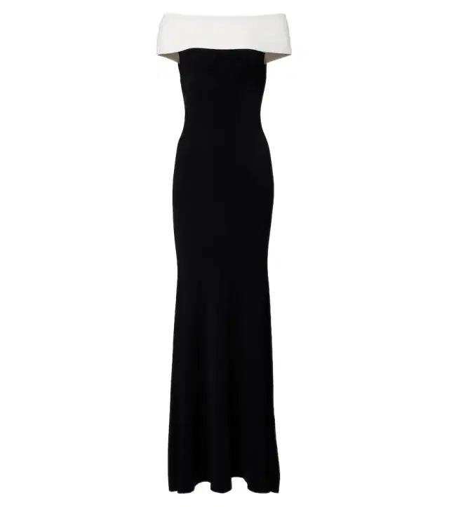 Roland Mouret Off-shoulder gown