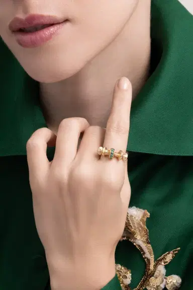 VRAM Chrona I Emerald Ring | Thumbnail 4 VRAM Chrona I Emerald Ring | Thumbnail 4