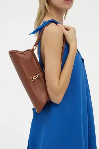 Gabriela Hearst Paola Clutch in Cognac Nappa Leather | Thumbnail 2 Gabriela Hearst Paola Clutch in Cognac Nappa Leather | Thumbnail 2