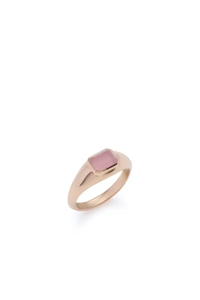 GABRIELA HEARST Small Ring in 18K Rose Gold & Rose Quartz Stone
