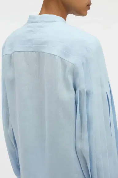 Gabriela Hearst Laetitia Blouse in Light Blue Aloe Linen | Thumbnail 6