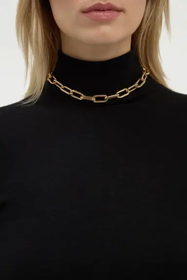 Gabriela Hearst Link Choker Necklace in 18K Yellow Gold (Small Links) | Thumbnail 2