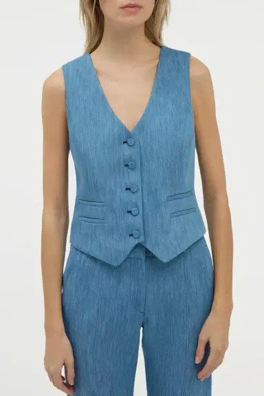 Gabriela Hearst Coleridge Vest in Medium Blue Recycled Cotton Linen Denim | Thumbnail 5