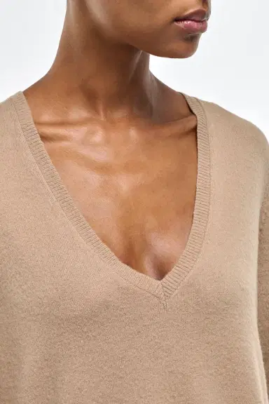 Gabriela Hearst Vesper Knit V-Neck Sweater in Camel Brushed Cashmere | Thumbnail 5 Gabriela Hearst Vesper Knit V-Neck Sweater in Camel Brushed Cashmere | Thumbnail 5