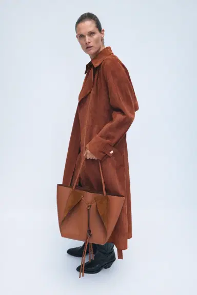 Gabriela Hearst Marija Tote Bag in Cognac Leather | Thumbnail 2