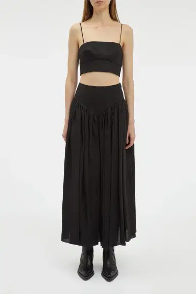 Gabriela Hearst Blazie Top in Black Aloe Linen | Thumbnail 2 Gabriela Hearst Blazie Top in Black Aloe Linen | Thumbnail 2