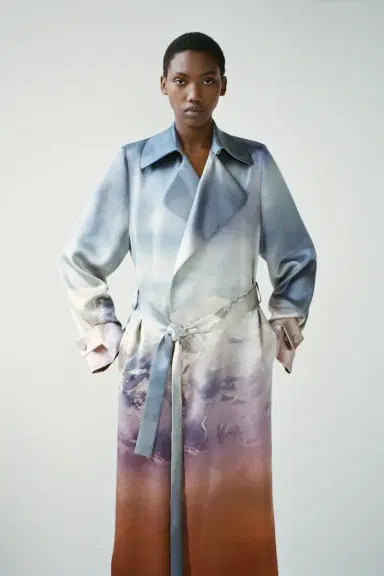 Gabriela Hearst Lyra Trench Coat in Mountain Printed Satin Silk Twill | Thumbnail 2