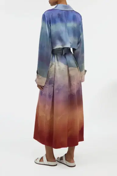 Gabriela Hearst Lyra Trench Coat in Mountain Printed Satin Silk Twill | Thumbnail 5