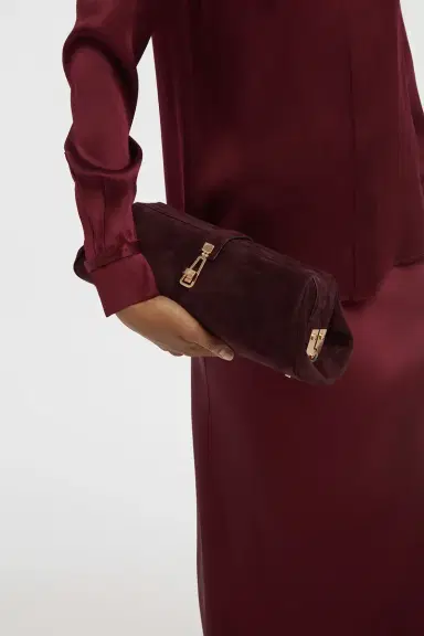 Gabriela Hearst Paola Clutch in Bordeaux Suede | Thumbnail 2 Gabriela Hearst Paola Clutch in Bordeaux Suede | Thumbnail 2