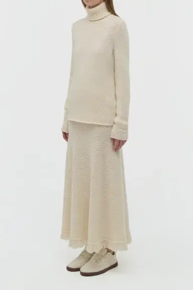 Gabriela Hearst Nelle Knit Turtleneck in Cashmere | Thumbnail 3