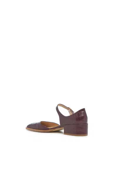 Gabriela Hearst Riley Sandal in Bordeaux Crocodile Embossed Leather | Thumbnail 4 Gabriela Hearst Riley Sandal in Bordeaux Crocodile Embossed Leather | Thumbnail 4
