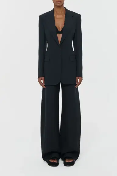 Gabriela Hearst Merat Barrel-leg Pant in Black Silk Wool Cady | Thumbnail 2