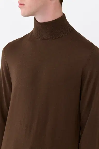 Gabriela Hearst Jermaine Knit Turtleneck in Chocolate Merino Wool | Thumbnail 5 Gabriela Hearst Jermaine Knit Turtleneck in Chocolate Merino Wool | Thumbnail 5