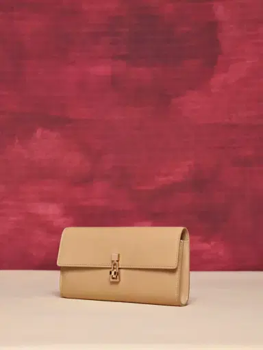 Gabriela Hearst Phone Wallet in Nude Leather | Thumbnail 7