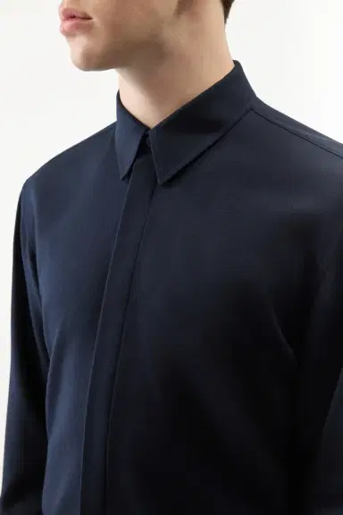 Gabriela Hearst Nicolas Shirt in Dark Navy Virgin Wool | Thumbnail 5