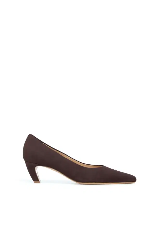 GABRIELA HEARST Peggy Pump in Dark Chocolate Suede