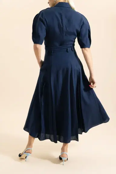 Gabriela Hearst Sansi Top in Electric Navy Printed Silk Twill | Thumbnail 4